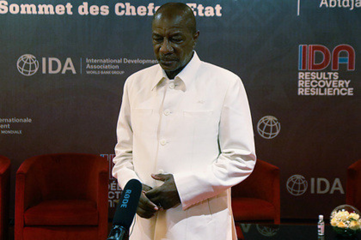 Мятежники задержали президента Гвинеи