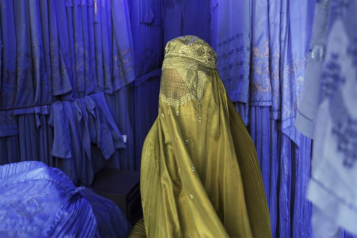 В Афганистане женщин обязали носить никабы при посещении вузов