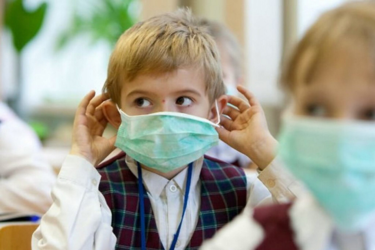 Азербайджанский педиатр: "В последнее время наблюдаются случаи негативных последствий коронавируса у детей"