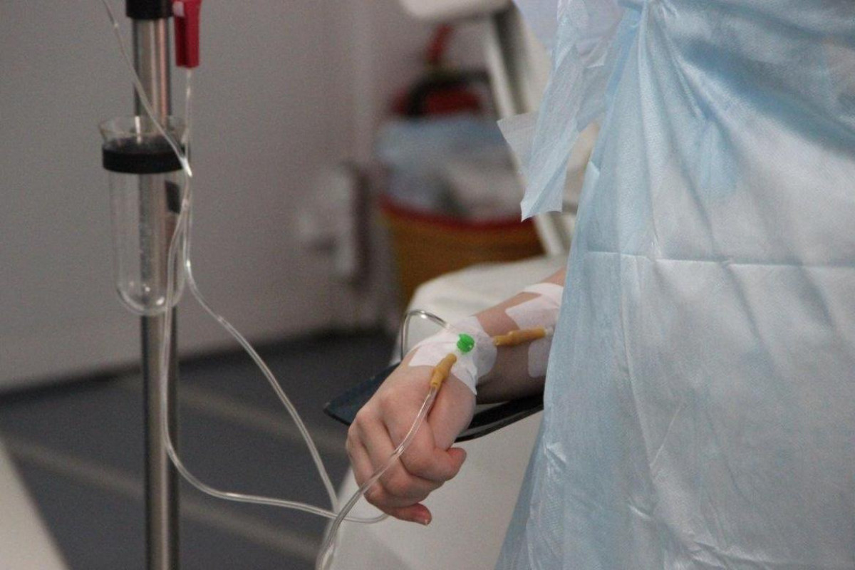 Трагедия в Азербайджане: за неделю от коронавируса скончались сын, отец и мать – ФОТО 