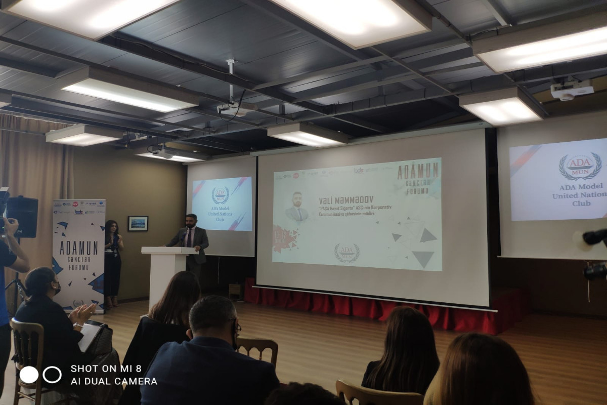 В Баку стартовал «Молодежный форум ADAMUN»