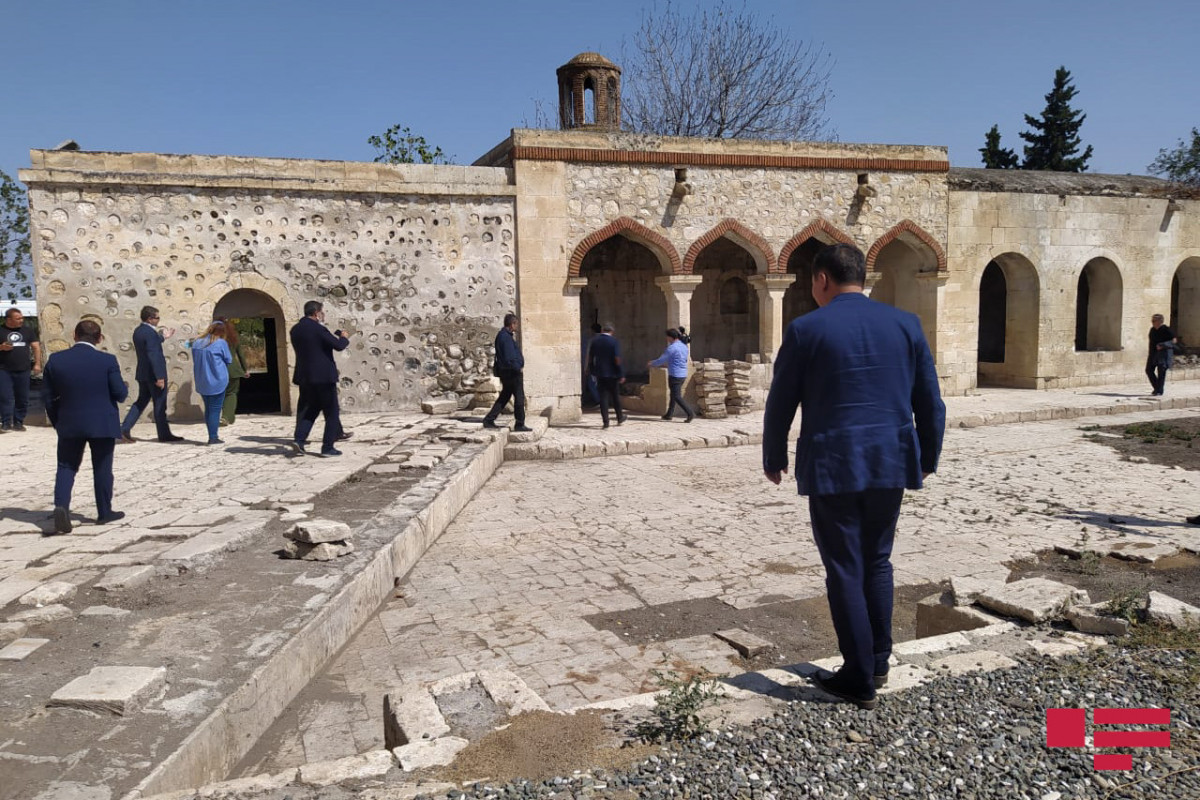Министры экономики стран Тюркского совета посетили комплекс Имарет в Агдаме