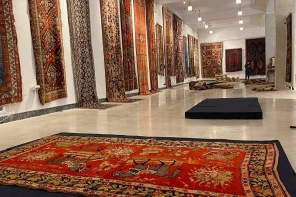 Азербайджан является вторым основным импортером ковров из Узбекистана