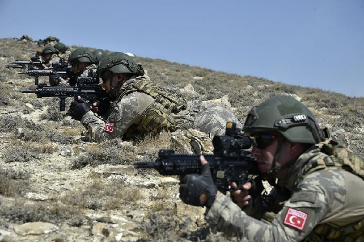 Азербайджанские и турецкие спецназовцы, прибывающие на учения, будут освобождены от взаимных виз