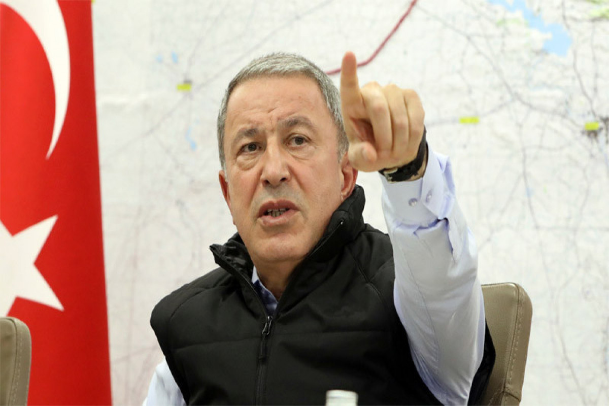 министр обороны Турции Хулюси Акар