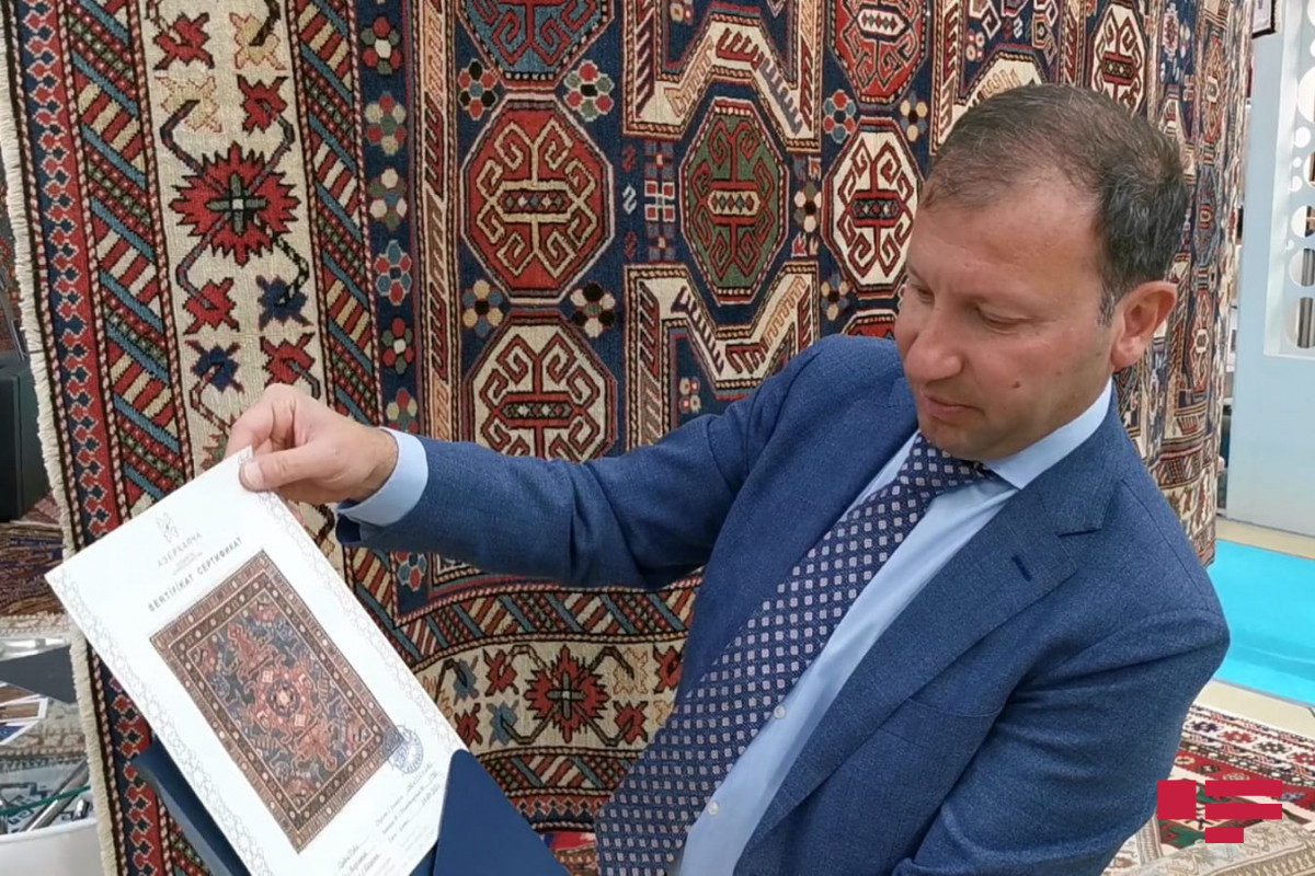 Карабахские ковры демонстрируются в Москве -ФОТО 