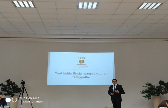 В Азербайджане для специальных классов готовится учебная программа из 8 предметов по 7 основным направлениям