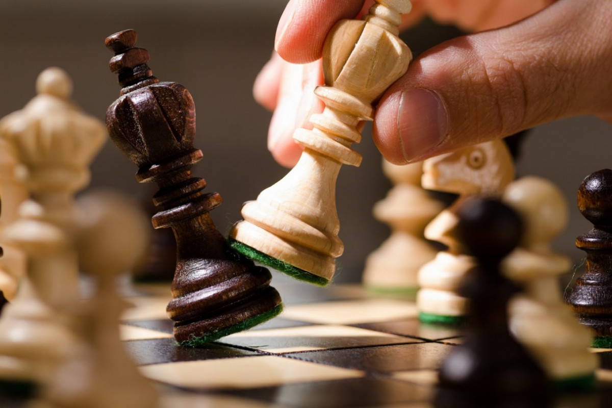 Азербайджанские шахматисты одержали первую победу на Champions Chess Tour