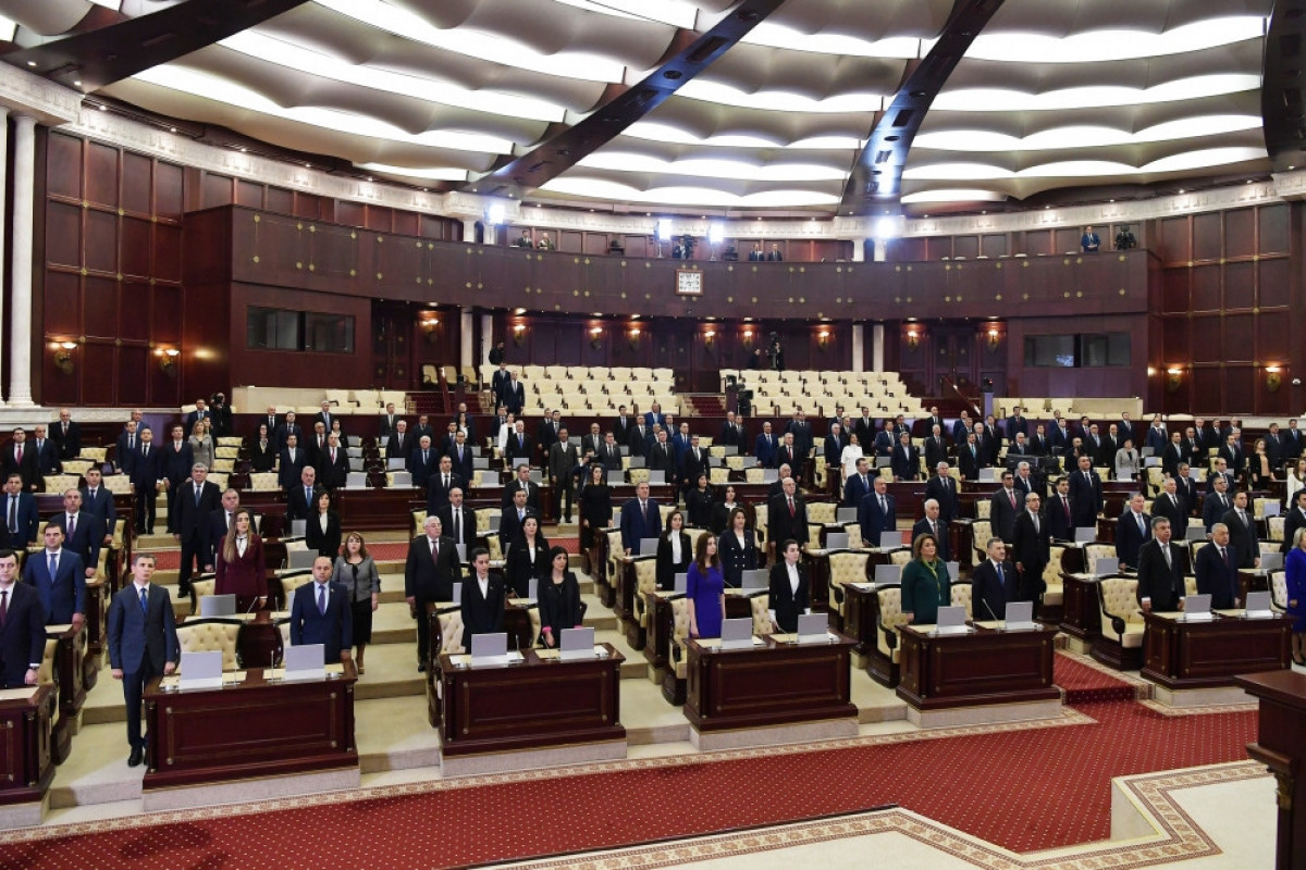 В парламенте предложили наградить медалью Верховного Главнокомандующего Ильхама Алиева