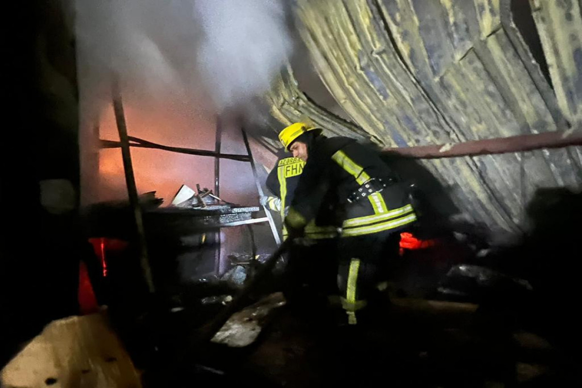 Пожар в мебельном цеху в Баку потушен-ФОТО -ВИДЕО 