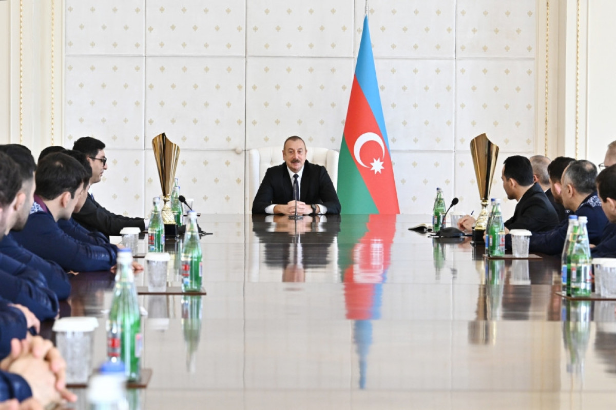 Ильхам Алиев принял азербайджанских борцов, участвовавших в Чемпионате Европы-ФОТО -ОБНОВЛЕНО 