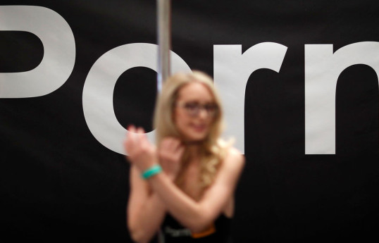 Минздрав Канады опубликовал ссылку на Pornhub вместе со статистикой о COVID-19