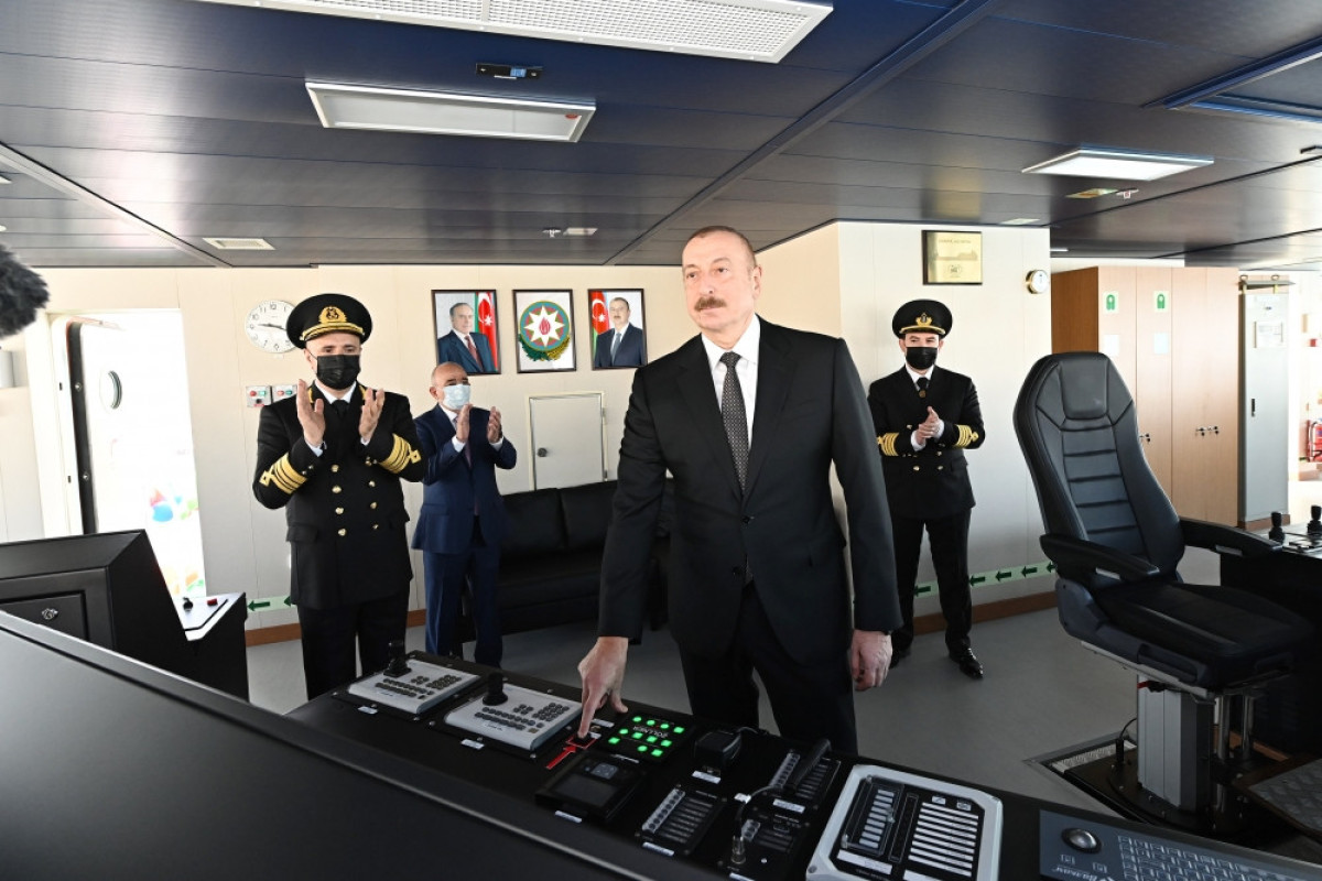 Ильхам Алиев ввел в эксплуатацию паром «Зарифа Алиева» - ФОТО -ОБНОВЛЕНО 
