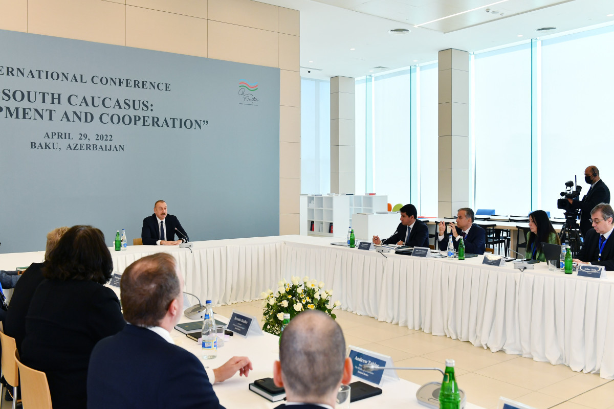 Президент Ильхам Алиев выступил в Университете АДА на международной конференции “Южный Кавказ: развитие и сотрудничество”