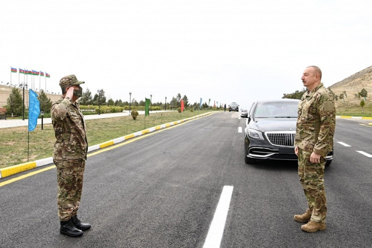 Ильхам Алиев посетил воинскую часть спецназа Азербайджана-ФОТО 