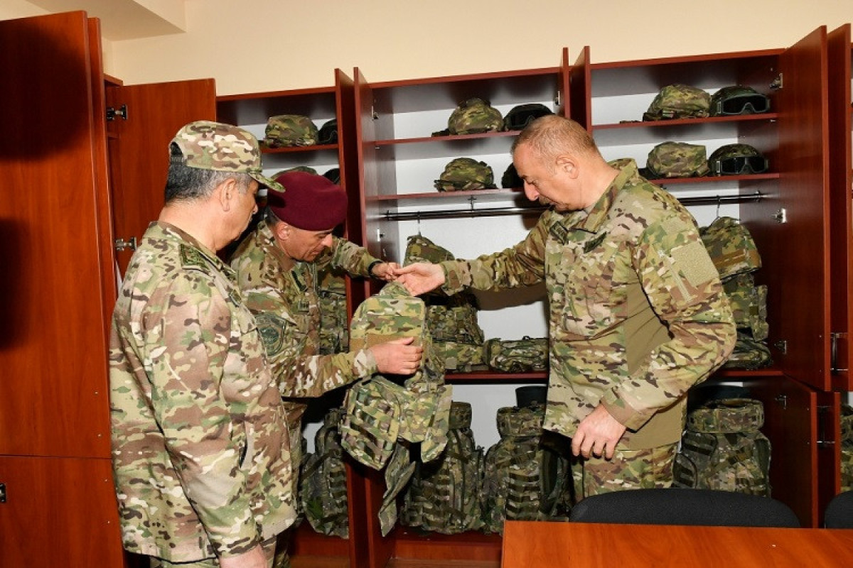 Ильхам Алиев посетил воинскую часть спецназа Азербайджана-ФОТО 