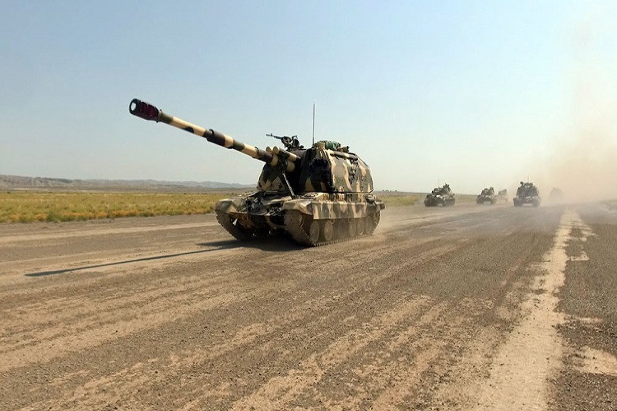 Подразделения ракетно-артиллерийских войск Азербайджана выведены на огневые позиции-ВИДЕО 
