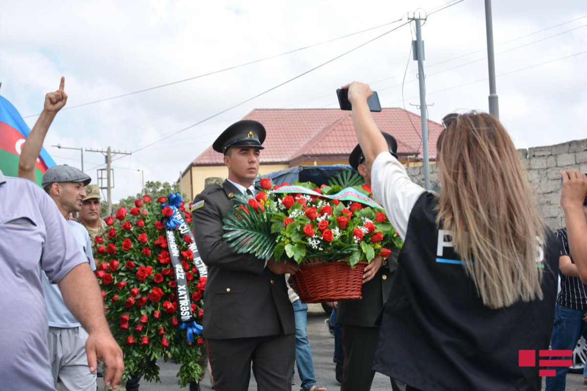 В Баку простились с погибшим военнослужащим азербайджанской армии-ФОТО 