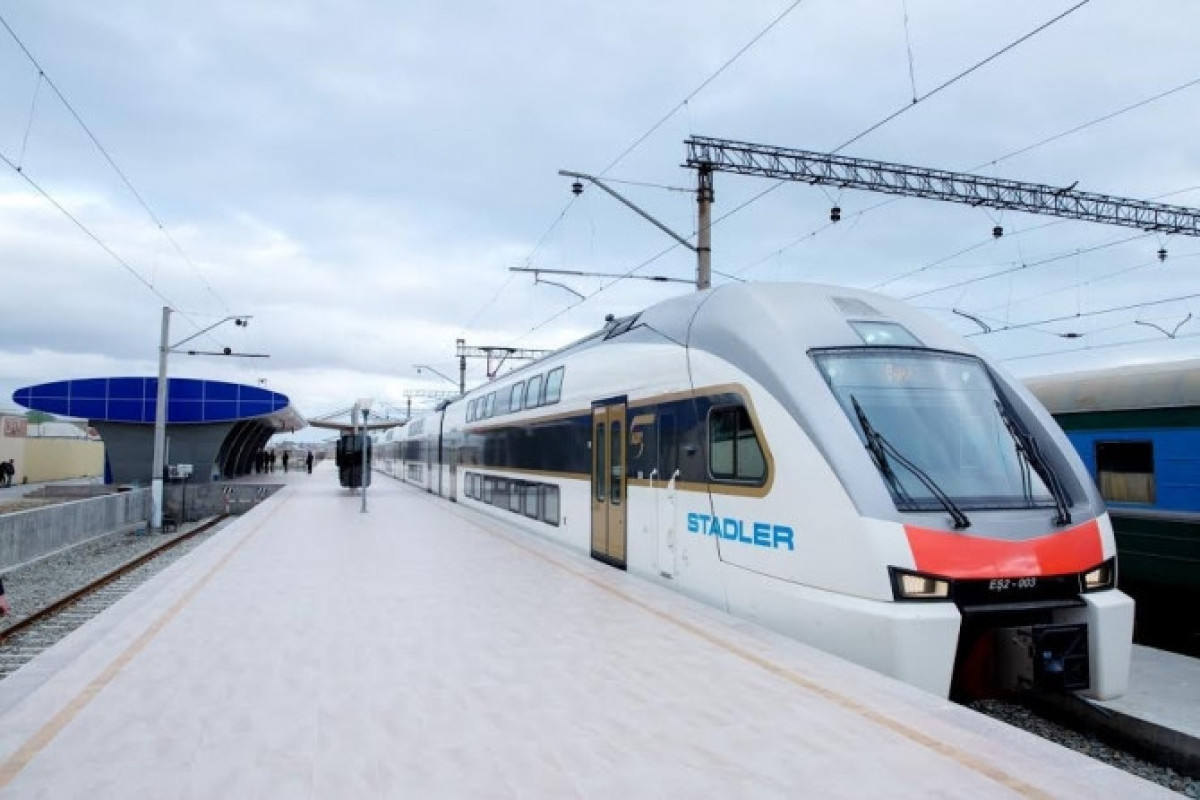 АЖД вводит новшества в связи с покупкой билетов на скоростной поезд Баку-Гянджа