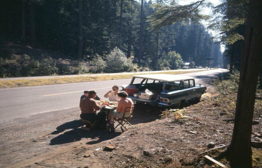 Фотография 50-летней давности вызвала споры в сети-ФОТО 