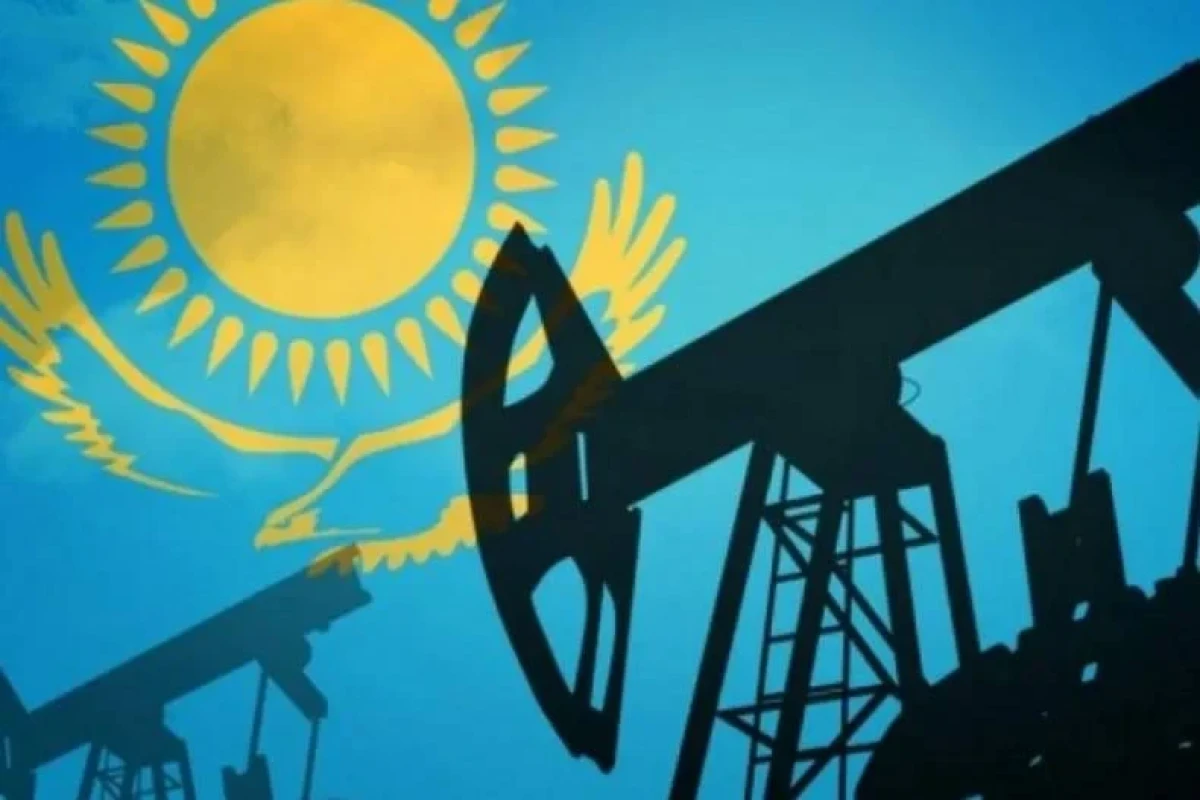 СМИ: Казахстан собирается продавать часть своей нефти в обход России - через Азербайджан 