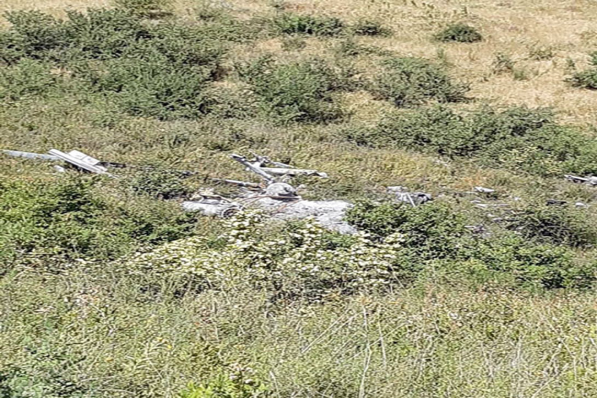 Обнародованы кадры обломков армянского вертолета, сбитого в Ходжавенде-ВИДЕО 