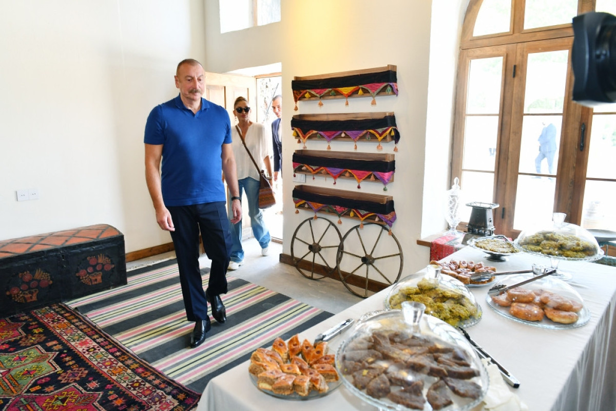 Ильхам Алиев и Мехрибан Алиева ознакомились с реставрационными работами в заповеднике «Басгал»-ФОТОСЕССИЯ 