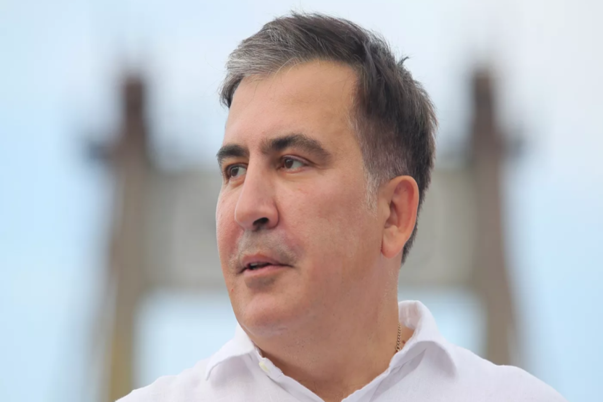 Мать Саакашвили: Михаил страдает атрофией мышц и у него ослаблен иммунитет