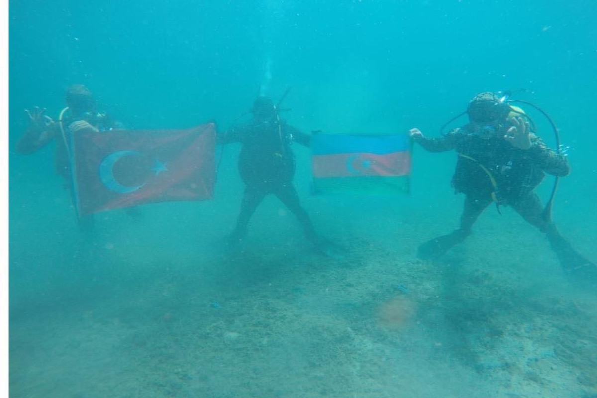 Проходят совместные учения военных Турции и Азербайджана «Подводная атака»-ФОТО 