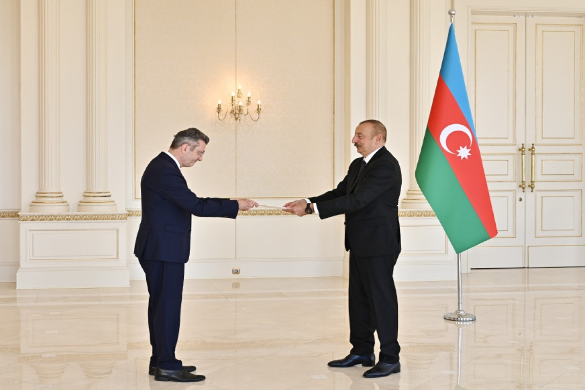 Ильхам Алиев принял верительные грамоты послов Туркменистана, Швеции, Аргентины и Германии-ФОТО -ОБНОВЛЕНО 