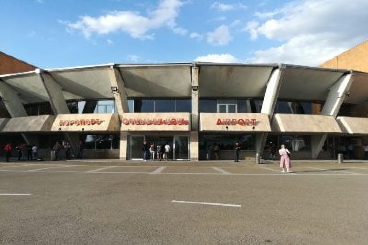 В Армении поступило сообщение о минировании аэропорта и ж/д станции в Гюмри