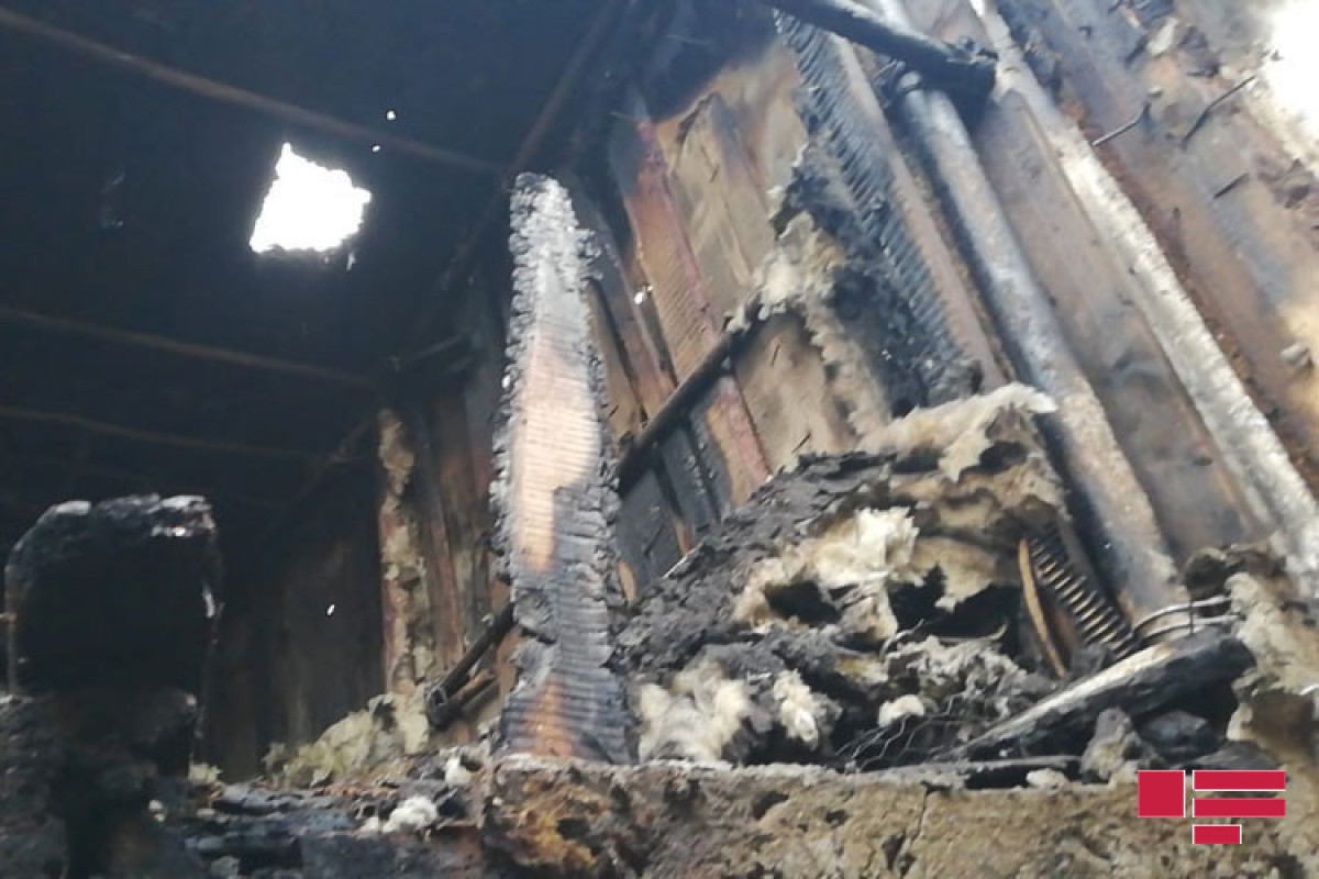 В Сумгайыте сгорели заживо двое детей