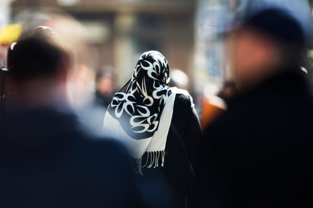 В Иране намерены замораживать банковские счета женщинам без хиджаба