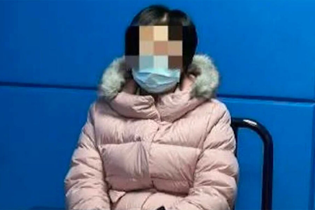 Китаянка 12 лет выдавала себя за мужчину в соцсетях и выманивала деньги у подруги