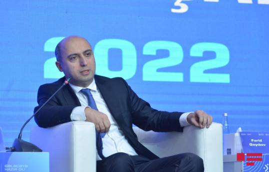 Эмин Амруллаев: Найти работу для студента - это все равно, что искать черную кошку в темной комнате
