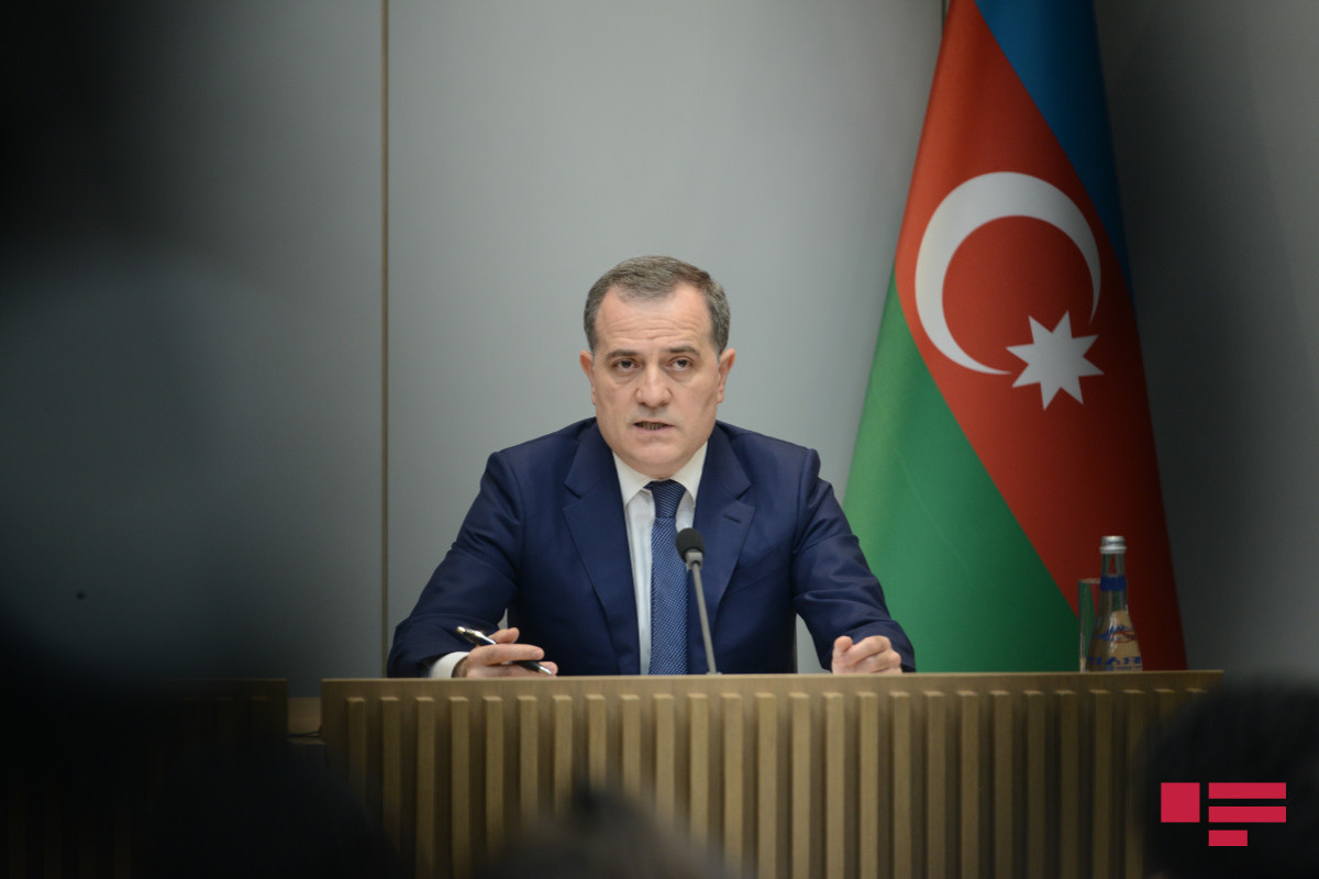 Джейхун Байрамов о новых предложениях Пашиняна: Так договора не подписываются