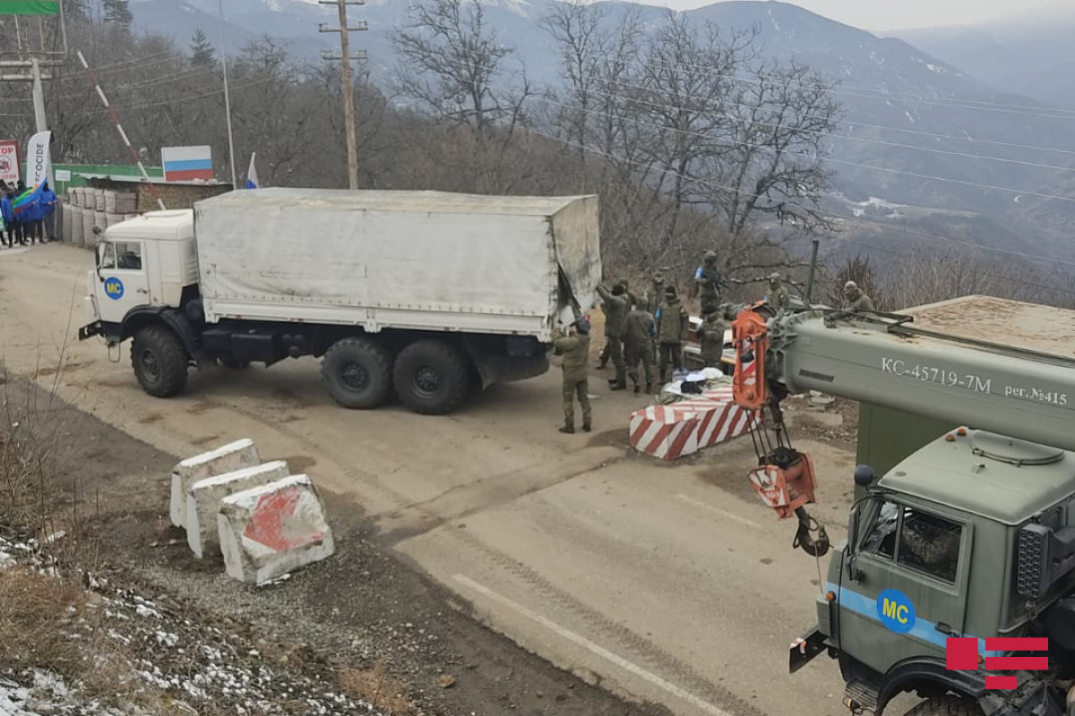 Миротворцы демонтировали свои палатки на дороге Лачин-Ханкенди, где проходит акция протеста -ФОТО -ВИДЕО  -ОБНОВЛЕНО 