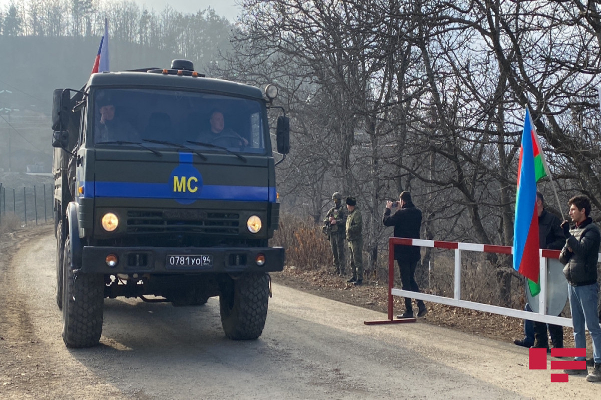 Еще 4 автомобиля РМК проехали из Лачина в Ханкенди-ФОТО 