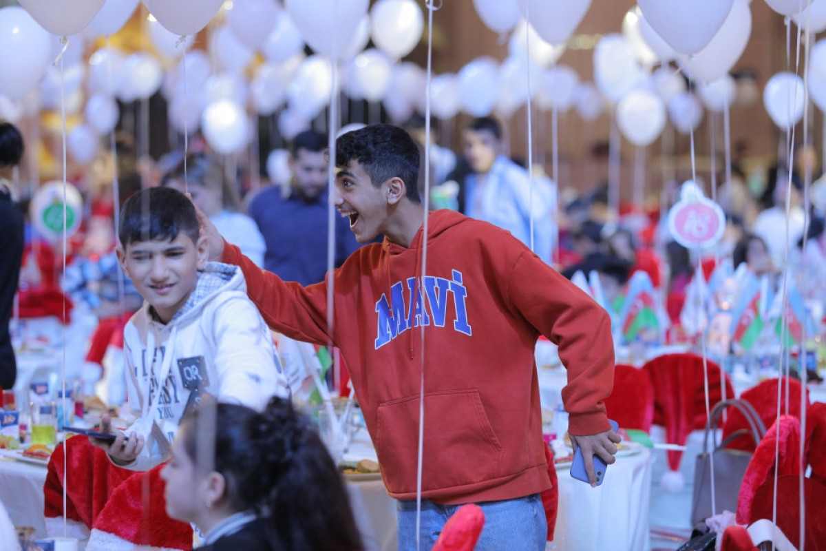 Фонд Гейдара Алиева организовал новогоднее празднество для детей-ФОТО 