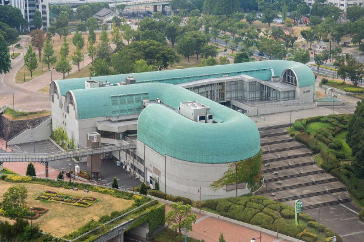 Умер всемирно известный японский архитектор Арата Исодзаки
-ФОТО 