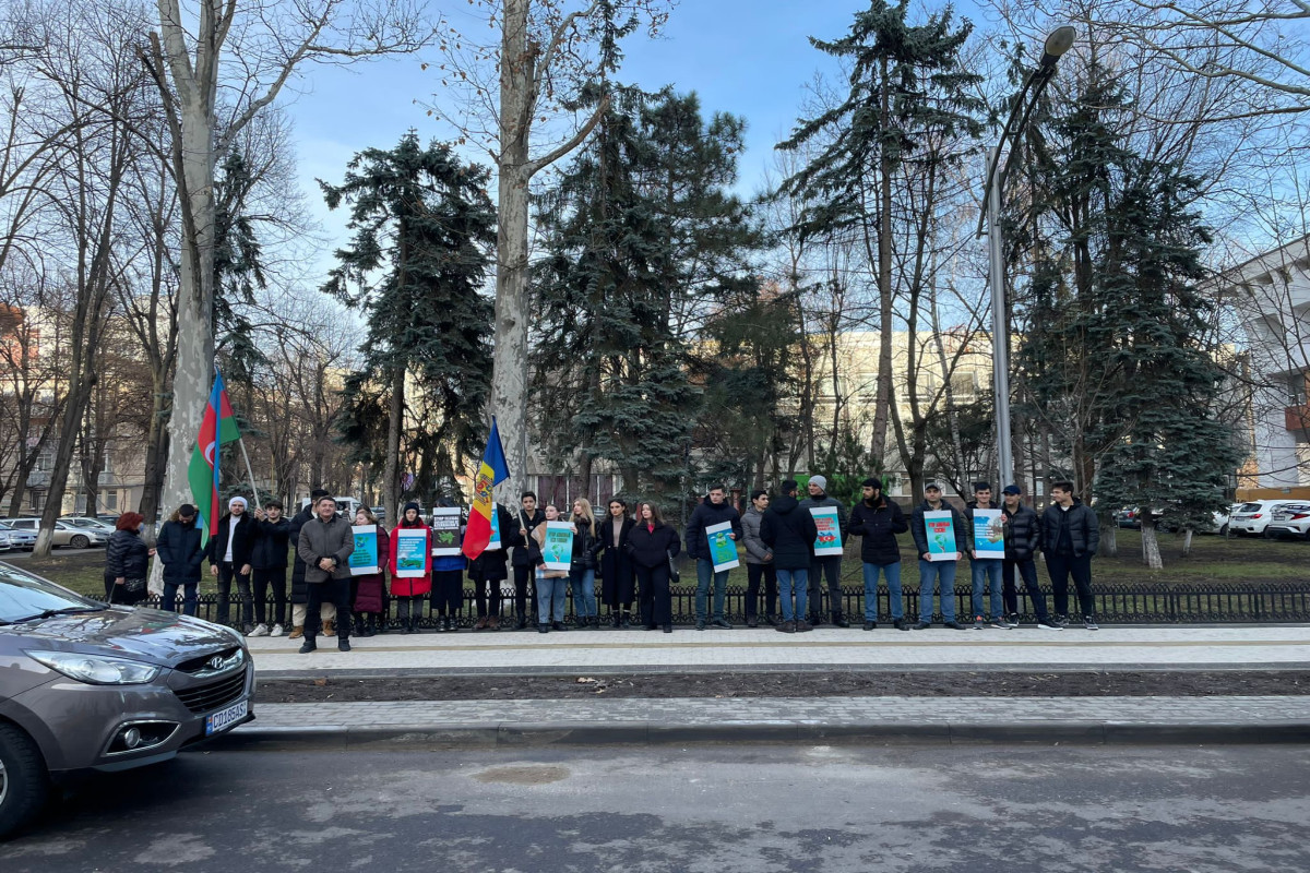 В Будапеште, Праге и Кишиневе выражен протест против армянского экотеррора-ФОТО 