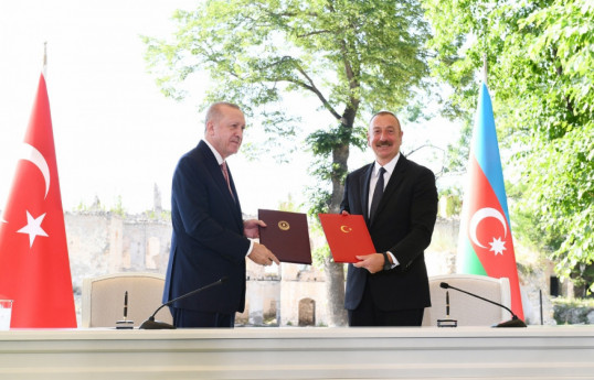 Эрдоган утвердил Шушинскую декларацию