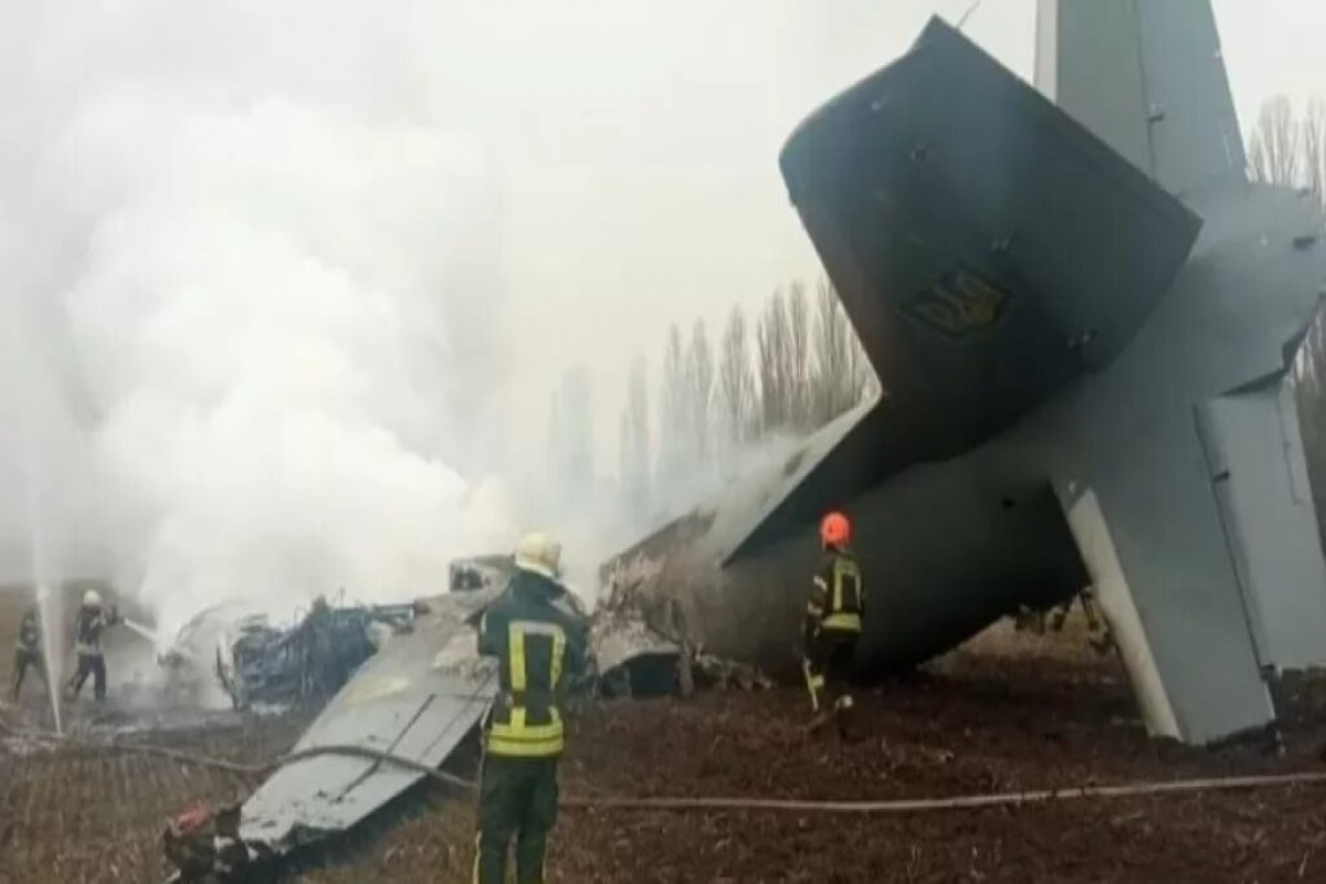 Под Киевом упал военный самолет-ВИДЕО 