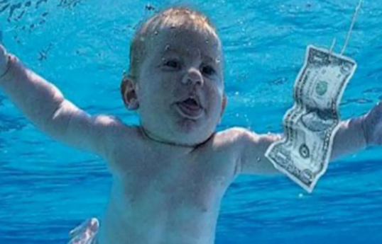 В США суд отклонил иск мальчика с обложки альбома группы Nirvana