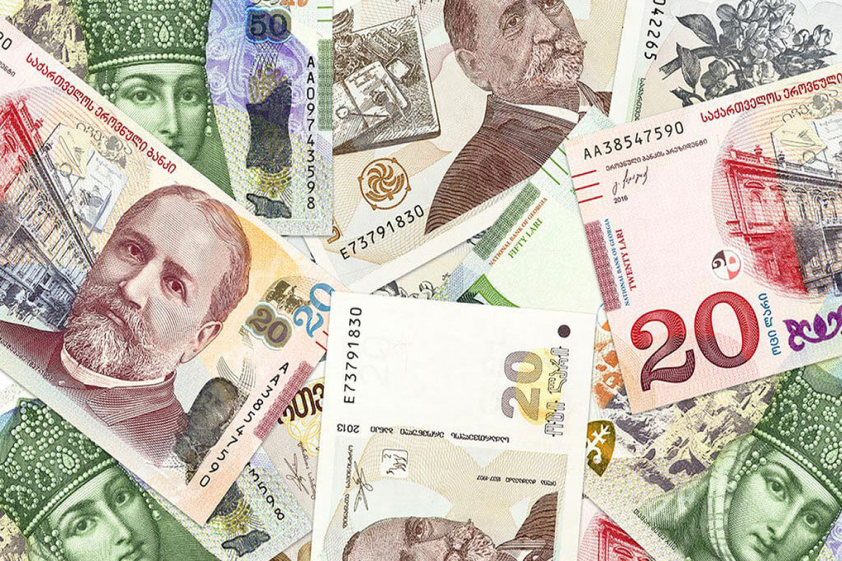 В Грузии ввели запрет на использование денежных купюр лари 1995-1999 годов выпуска