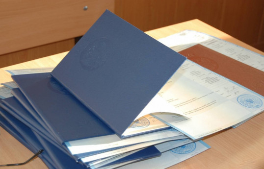 Минздрав Азербайджана выявил более 30 фиктивных дипломов