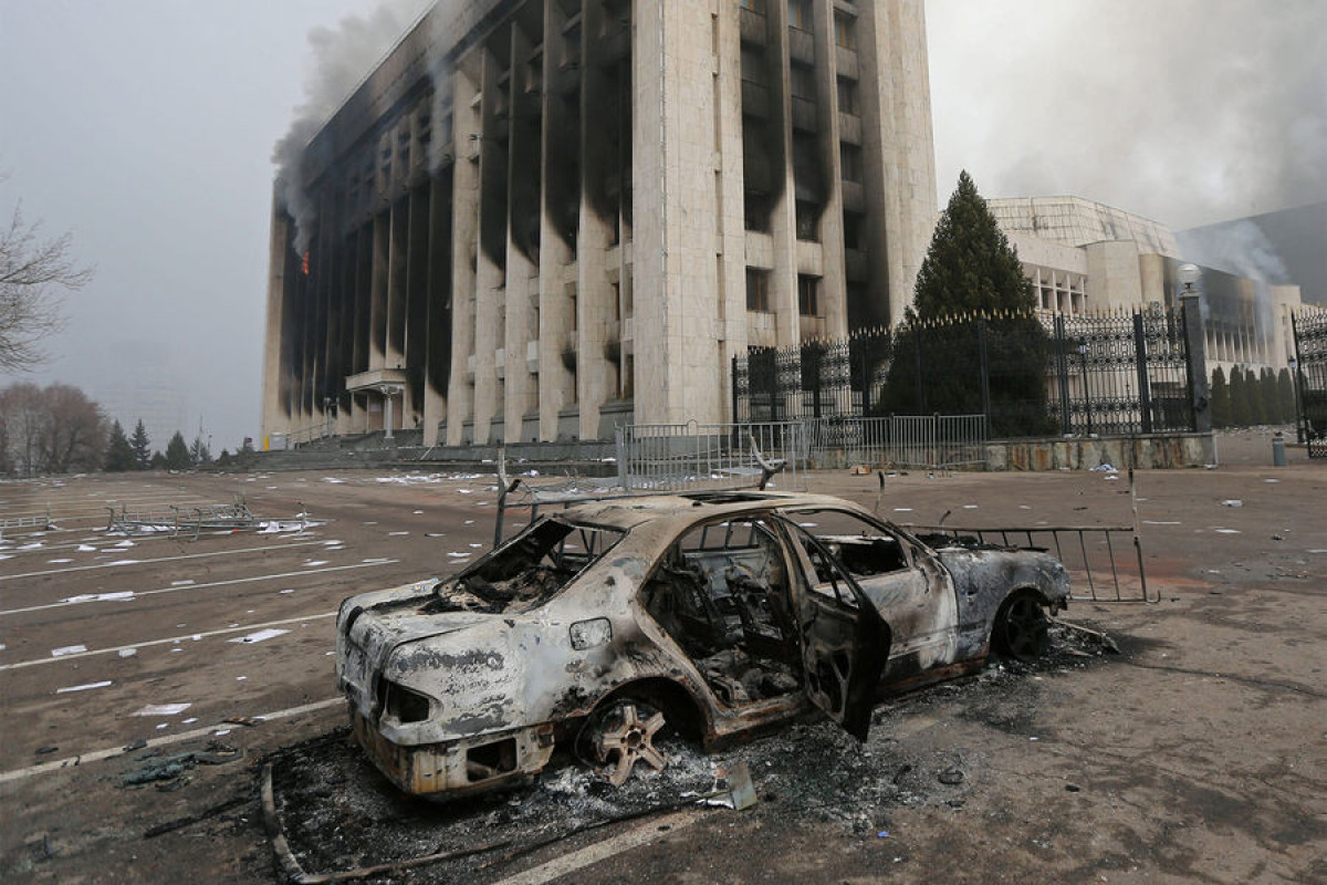 Здание полиции Алматы атаковали 27 раз за одну ночь во время беспорядков