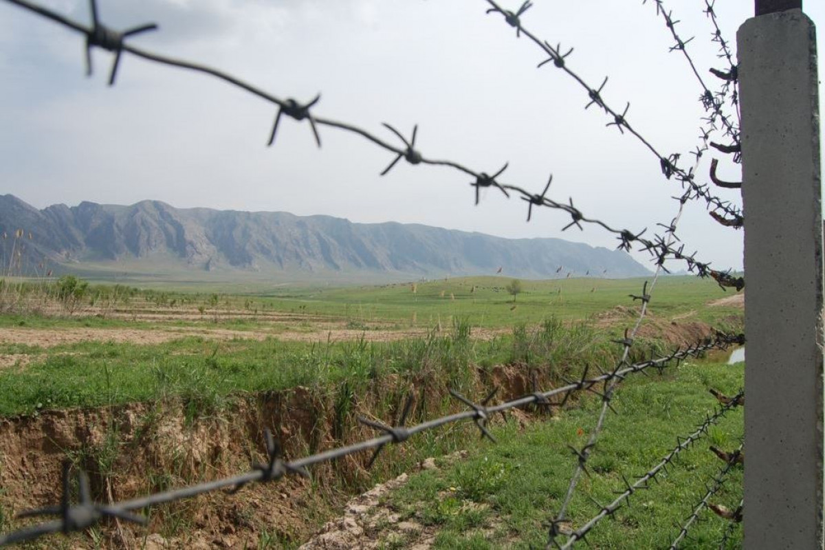 Тофиг Зульфугаров: Можем потребовать у Армении вернуть незаконно переданные ей территории