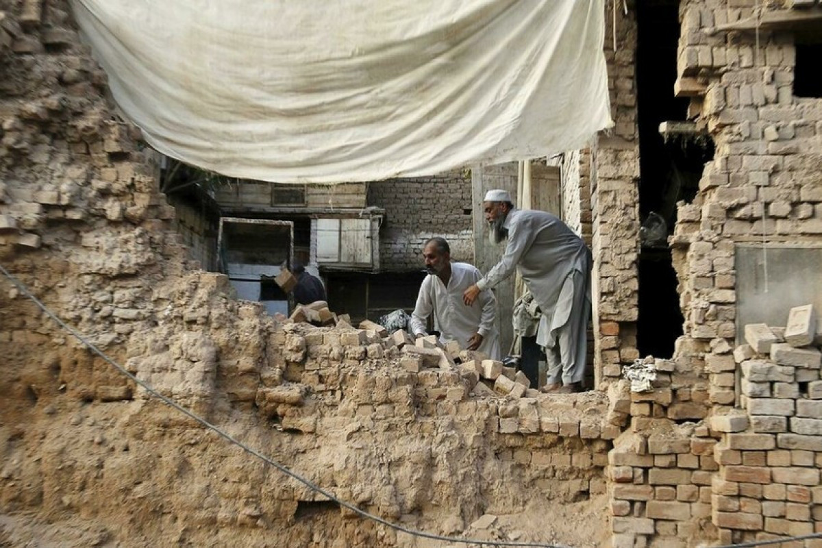 Землетрясение в Афганистане привело к гибели 12 человек