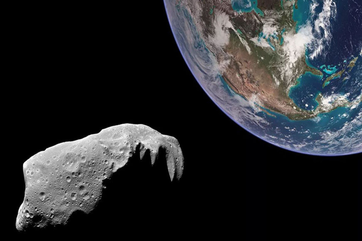 В ближайшие часы рядом с Землей пролетит потенциально опасный астероид
